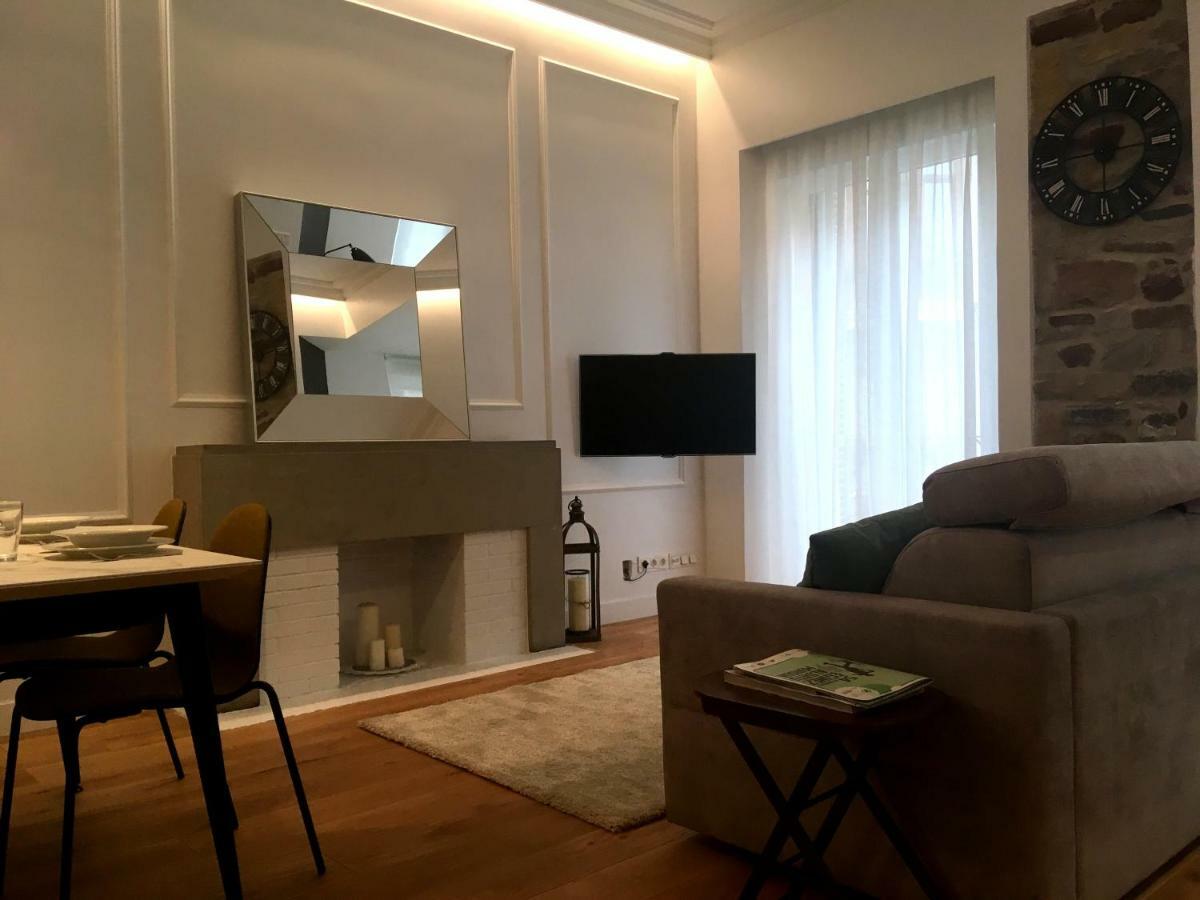 Апартаменти Hondarribi, Lujoso Apartamento En El Centro. Сан-Себастьян Екстер'єр фото